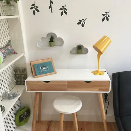 Mural House * Лиссабон