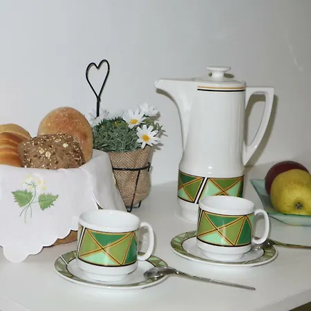 Mural House Апартаменты